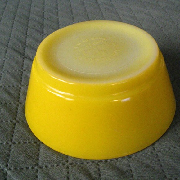 Fire King Vintage Yellow 5" Glass Cereal Bowl - Picture 5 of 8